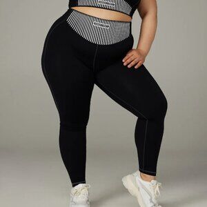 Savage X Fenty high-waisted athletic leggings